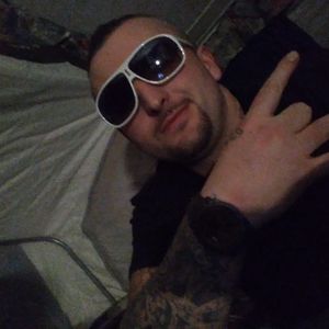 Meet your Posher, Jonathan